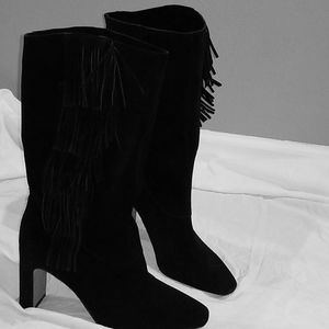 Vince Camuto VC-Sterla Suede Fringe Boots